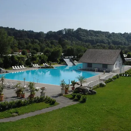 Gutshof Badhuetten 4*