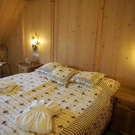 Gutshof Badhuetten Apartment Tettnang