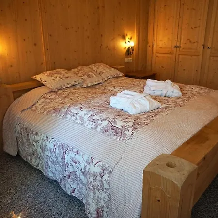 Gutshof Badhuetten Apartment *